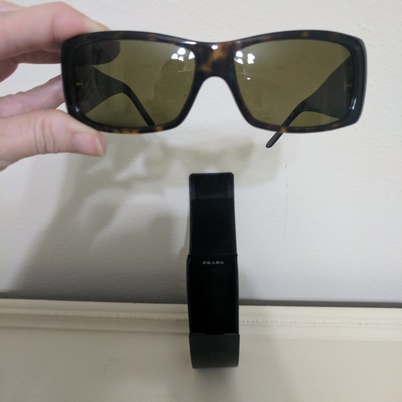 Authentic Prada Sunglasses - Picture 6 of 8